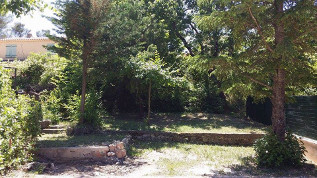 jardin_arriere_1.jpg